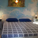 Breezes לינה וארוחת בוקר