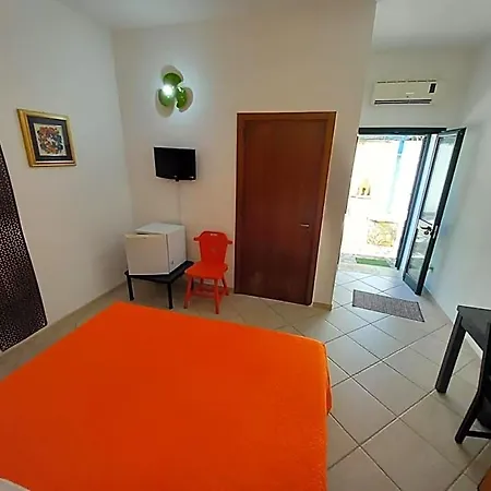 Breezes Oda ve Kahvaltı Conca Specchiulla