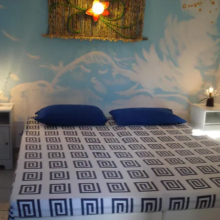 Breezes Bed and Breakfast