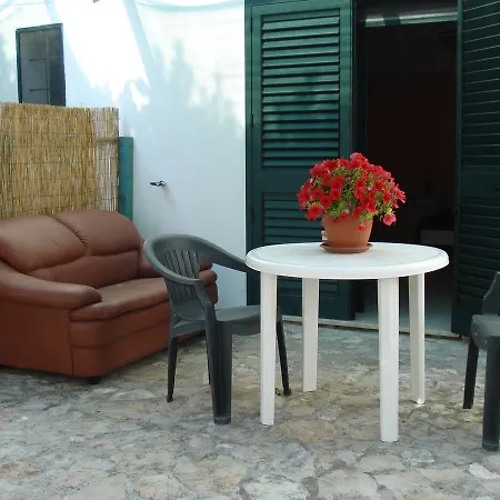 Breezes Bed & Breakfast Conca Specchiulla