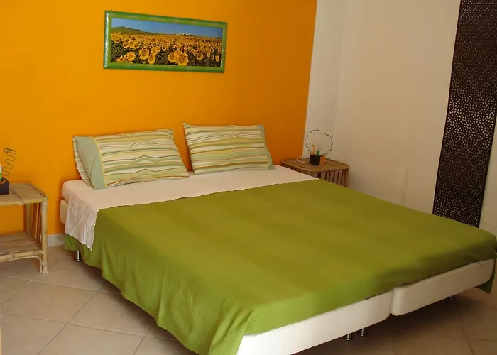 Bed & Breakfast Breezes